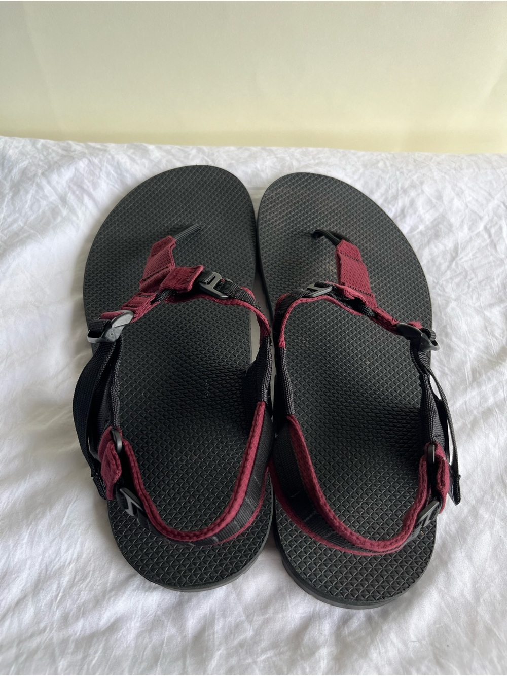 Bedrock Sandals Barefoot Minimalist Shoes Sz 11 Men’s 12 Women’s Maroon Burgundy - Picture 3 of 11